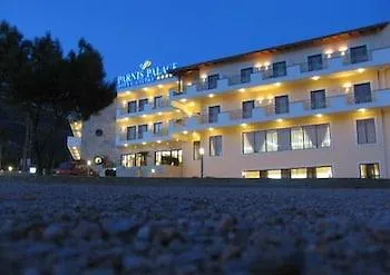 Parnis Palace Hotel 4*