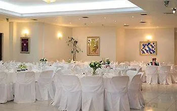 Parnis Palace 4*