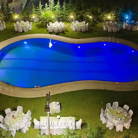 Parnis Palace Hotel 4*